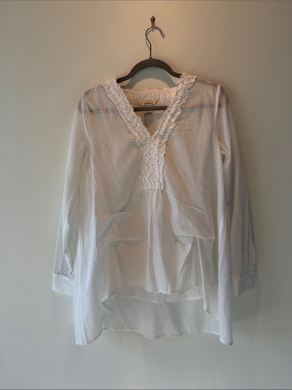 Sundance White Ruffle V-Neck Tunic Top